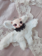 Load image into Gallery viewer, Vampire cat-bat
