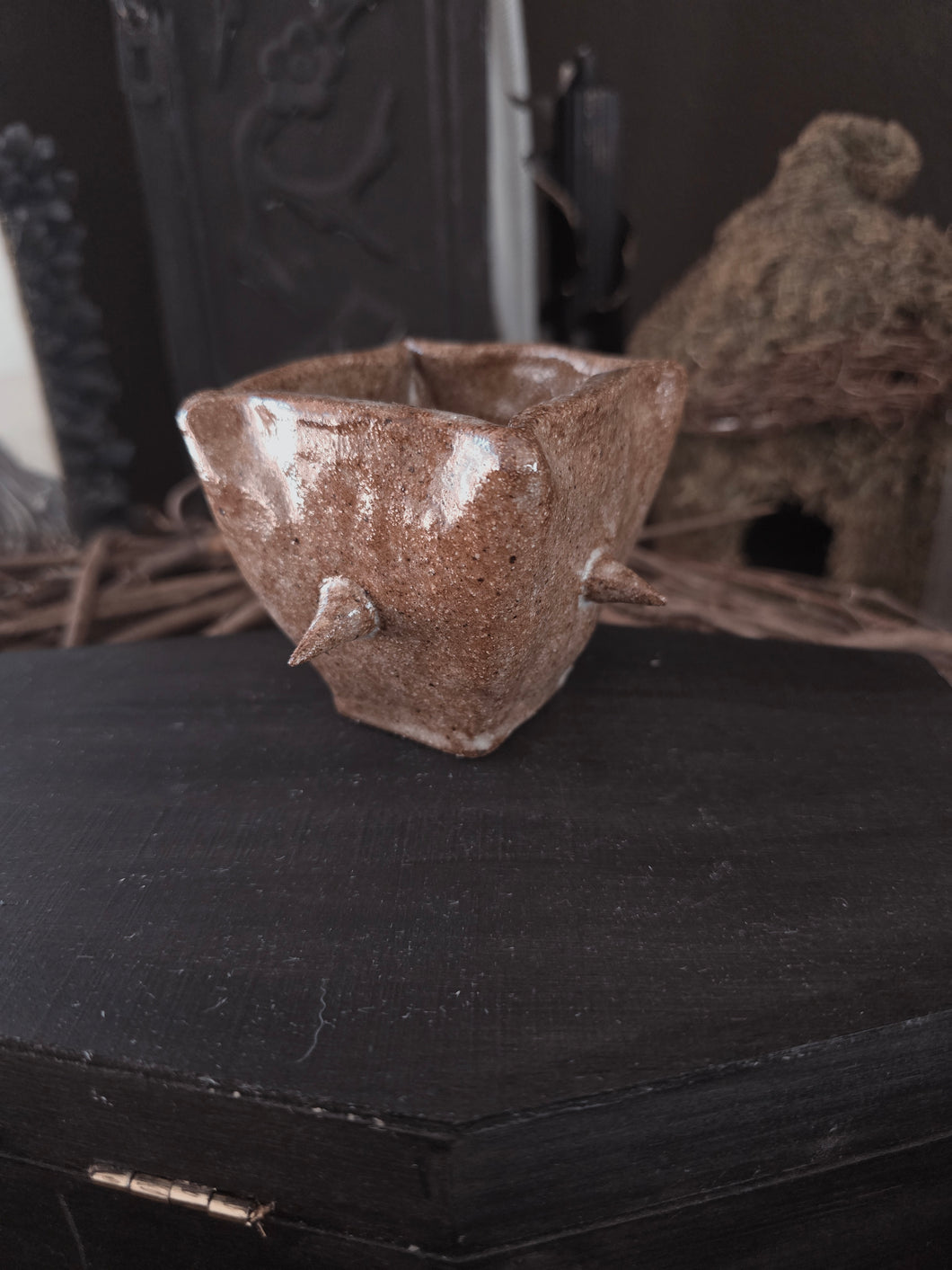 Whimsy spikes box teacup