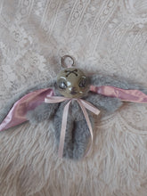 Load image into Gallery viewer, Cactus Bun Meep
