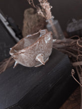 Load image into Gallery viewer, Whimsy spikes teacup
