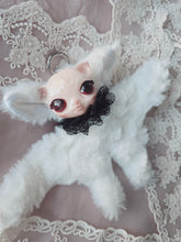 Load image into Gallery viewer, Vampire cat-bat
