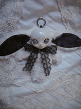 Load image into Gallery viewer, Liliya

