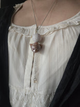 Load image into Gallery viewer, Caramel Cat Pendant
