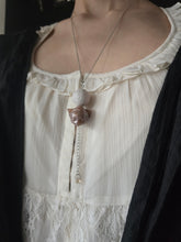 Load image into Gallery viewer, Caramel Cat Pendant
