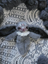 Load image into Gallery viewer, Plum Jam Mousebunny
