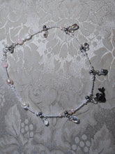 Load image into Gallery viewer, Dainty fish
